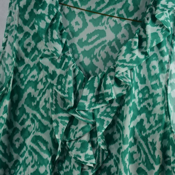 Green Light/Airy Summer Top SZ XL LOFT - Picture 4 of 4